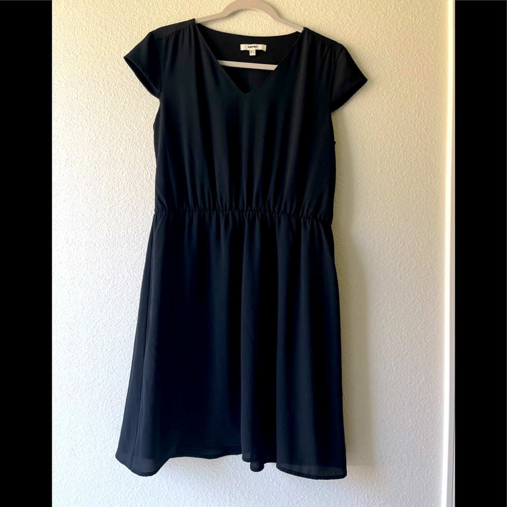 (2 for $20) Cute little black dress. Like new. SiZe 10